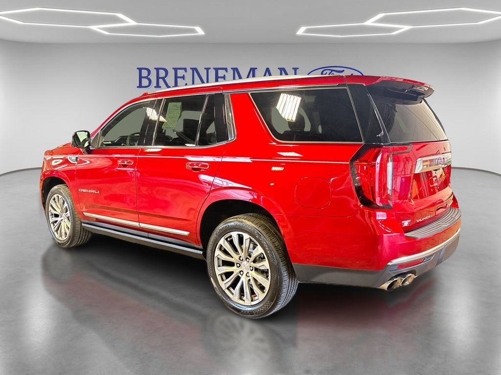 Used 2022 GMC Yukon Denali w/ Denali Premium Package AWD/4WD image 7