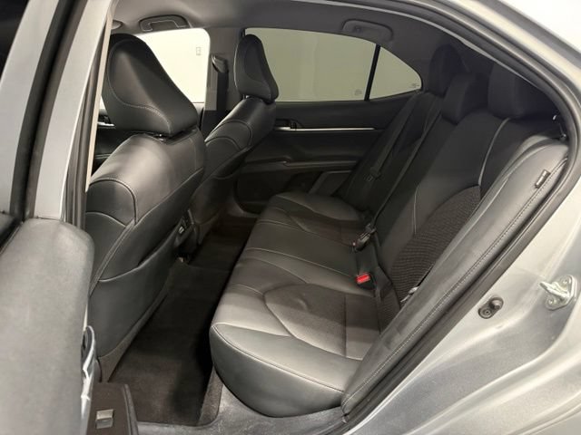 Used 2021 Toyota Camry XSE FWD image 33