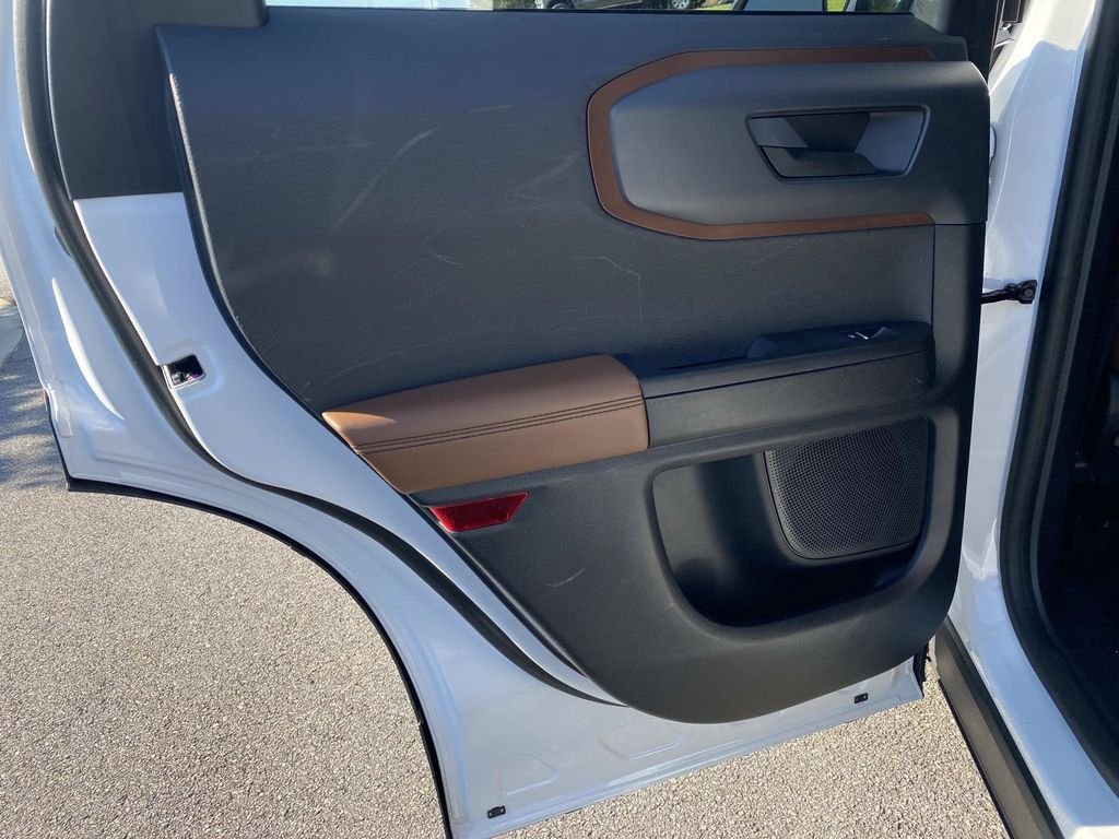 Certified 2021 Ford Bronco Sport Outer Banks AWD/4WD image 12