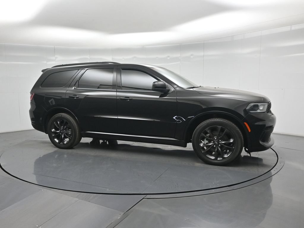 Used 2024 Dodge Durango GT w/ Blacktop Package RWD image 6