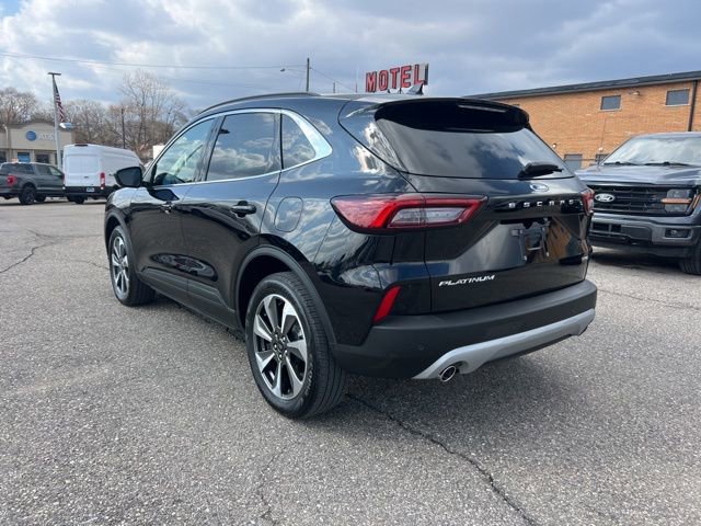 Certified 2024 Ford Escape Platinum image 4