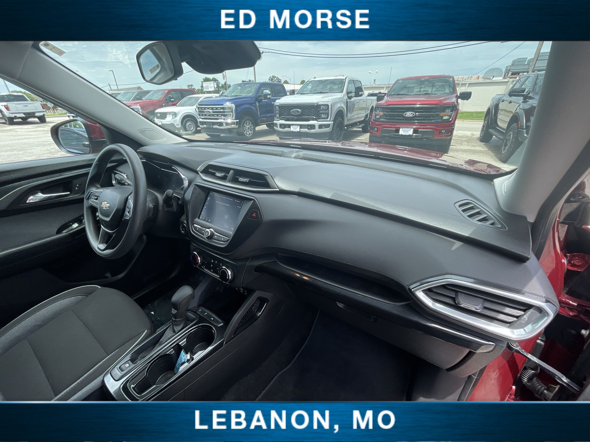 Used 2023 Chevrolet TrailBlazer LT FWD image 27