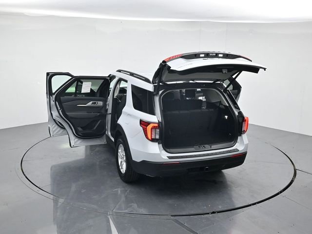 Certified 2026 Ford Explorer Active image 45