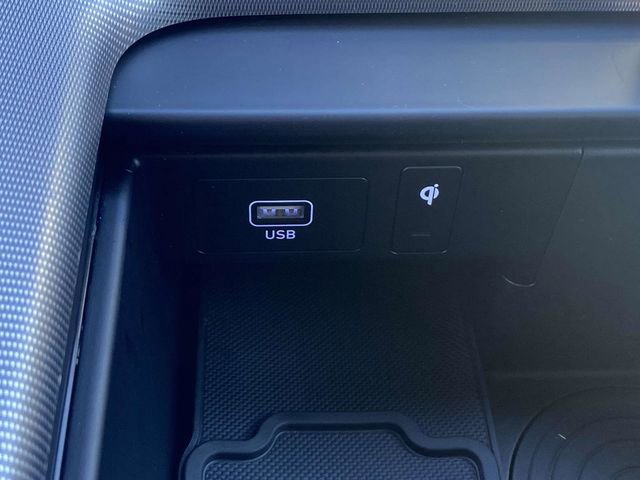 Used 2024 Hyundai Palisade Calligraphy image 36