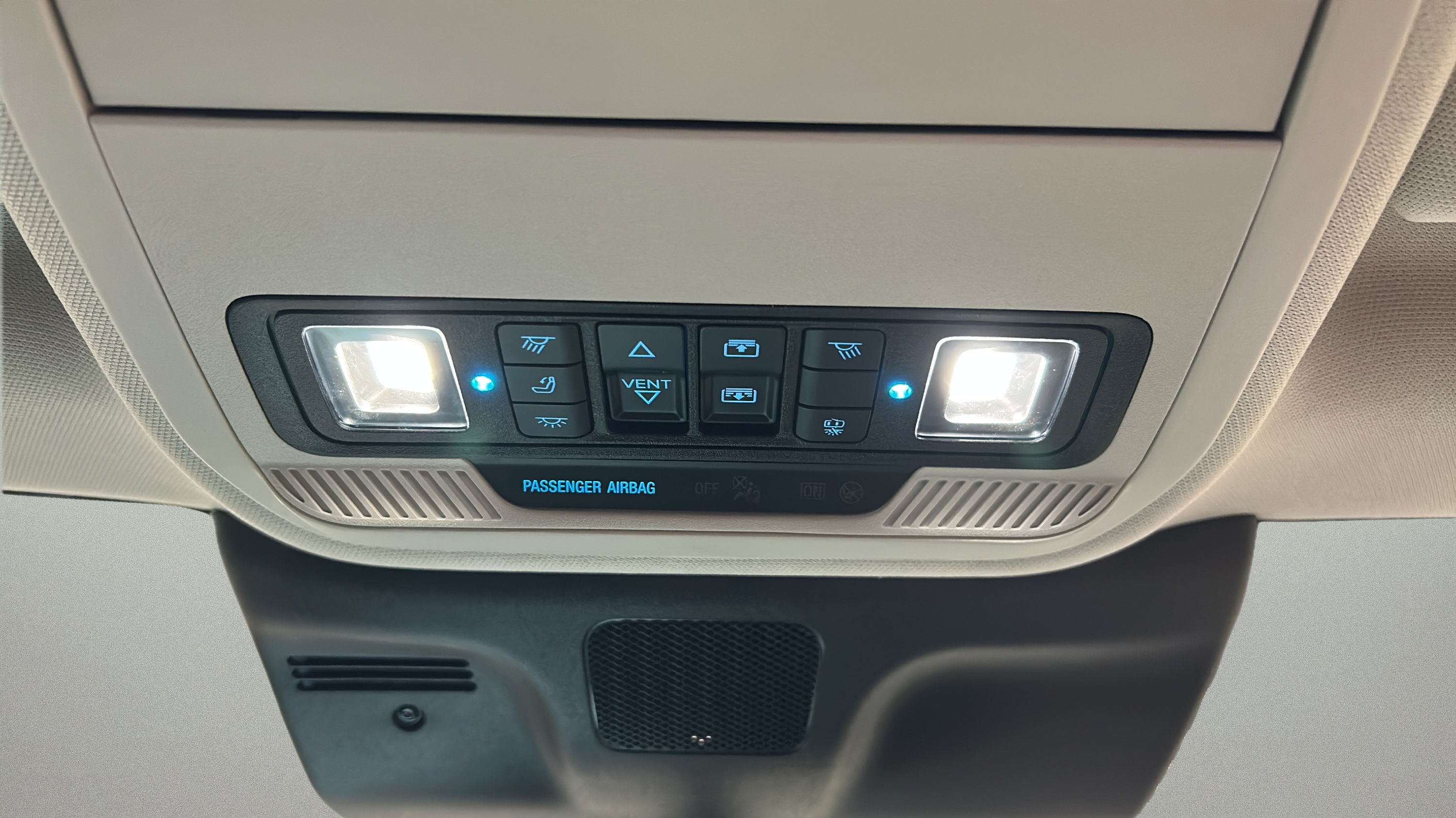 Certified 2025 Ford Expedition Max Platinum w/ Driver's Package AWD/4WD image 19