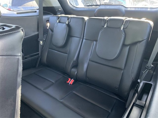 Certified 2022 Ford Explorer XLT w/ Equipment Group 202A image 34