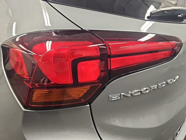 Used 2023 Buick Encore GX Select w/ Sport Touring Package FWD image 32
