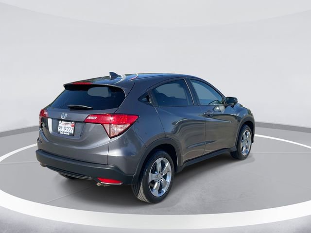 Used 2017 Honda HR-V EX image 5