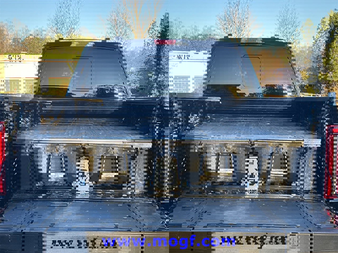 Certified 2025 Ford F150 Lariat w/ Equipment Group 501A Mid image 34