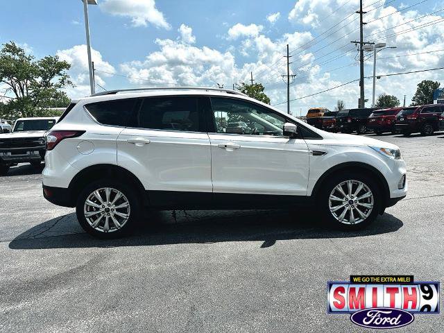 Certified 2017 Ford Escape Titanium FWD image 3