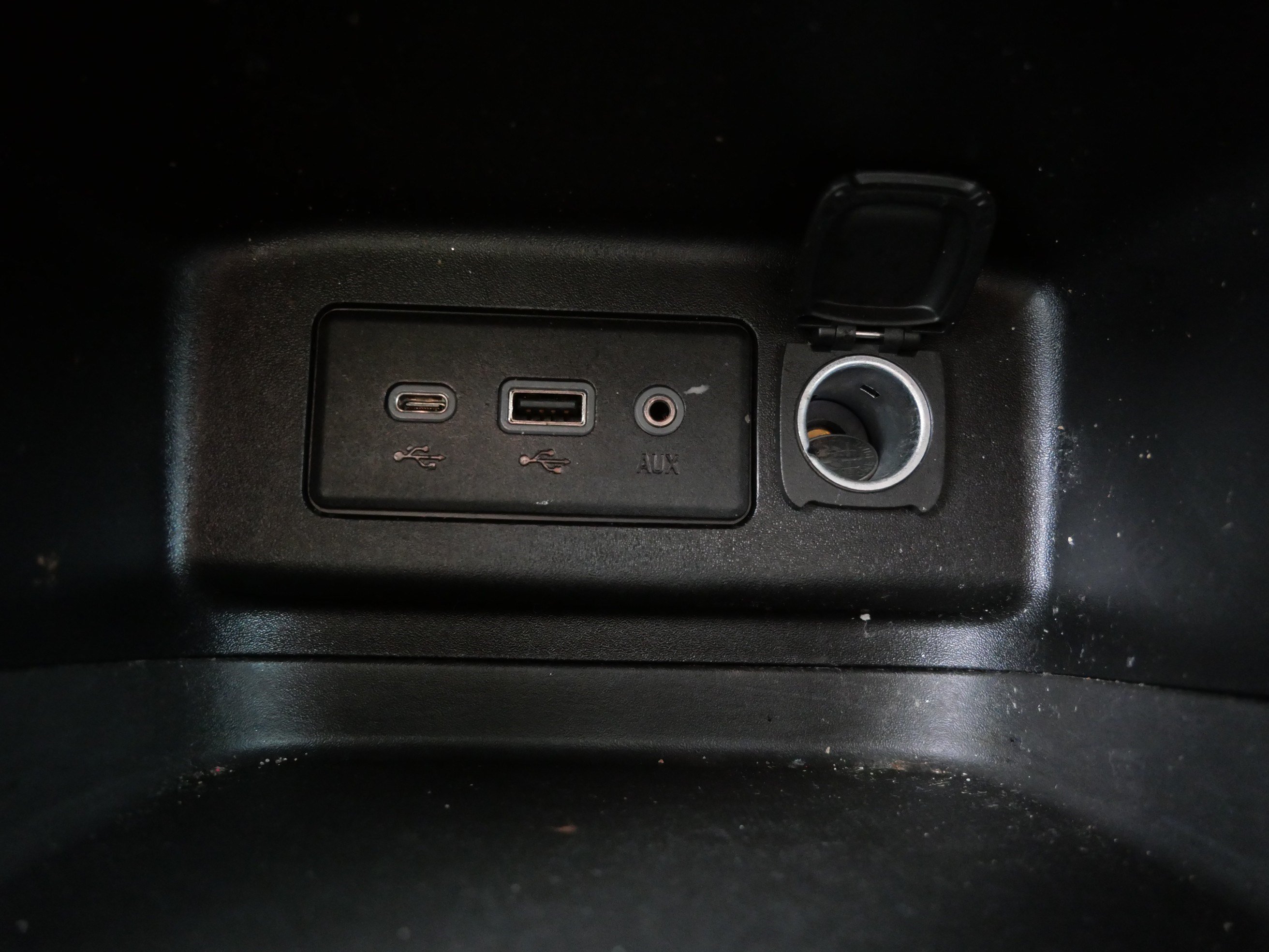 Used 2019 Chevrolet Equinox LT AWD/4WD image 32
