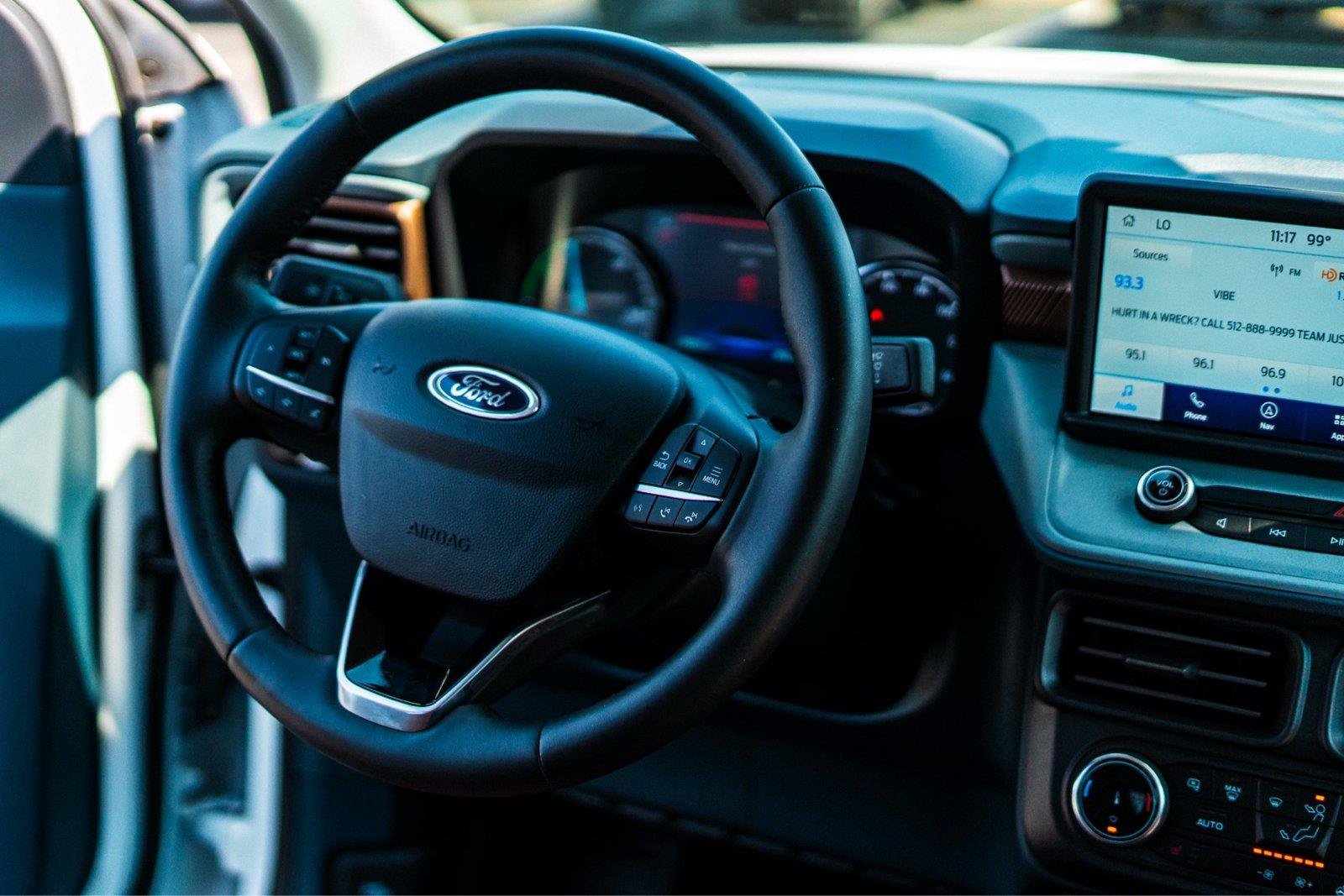 Certified 2023 Ford Maverick Lariat w/ Lariat Luxury Package FWD image 15