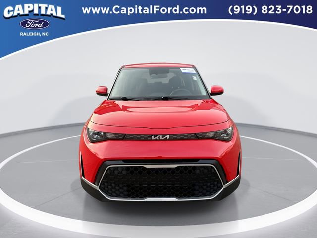 Used 2025 Kia Soul LX w/ LX Technology Package image 9