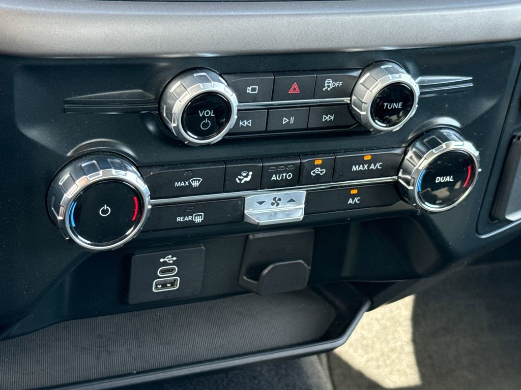 Certified 2025 Ford F150 XLT w/ Equipment Group 301A Standard image 21