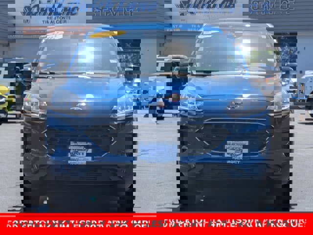 Certified 2022 Ford Escape SE w/ SE Sport Appearance Package image 8