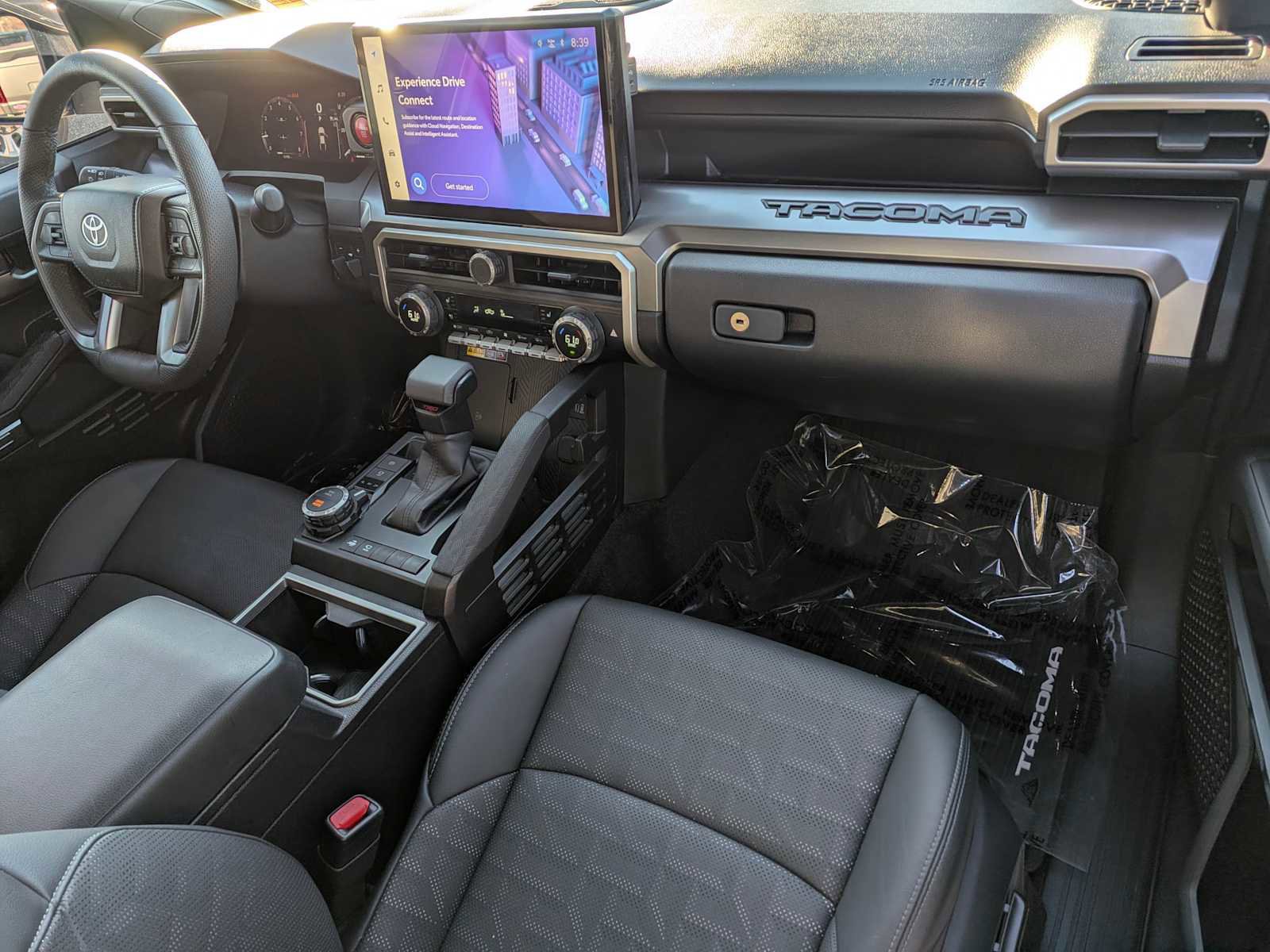 Used 2025 Toyota Tacoma TRD Sport w/ TRD Sport Premium Package image 22