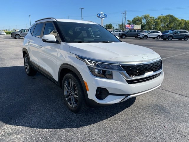 Used 2023 Kia Seltos S image 7