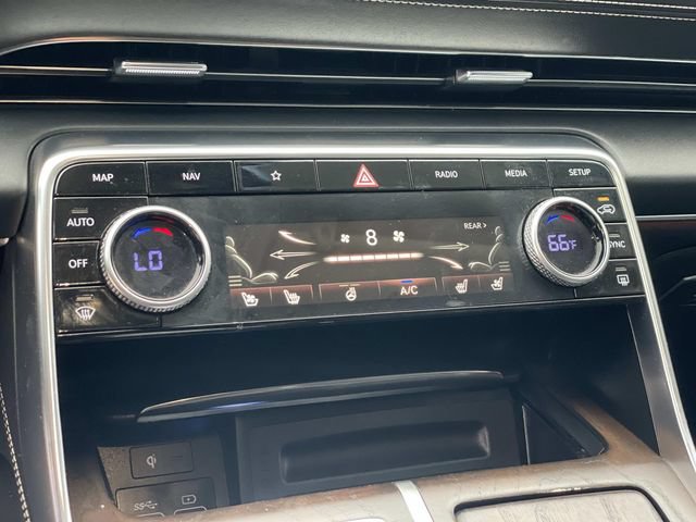 Used 2021 Genesis GV80 3.5T w/ Advanced Package 06 AWD/4WD image 17