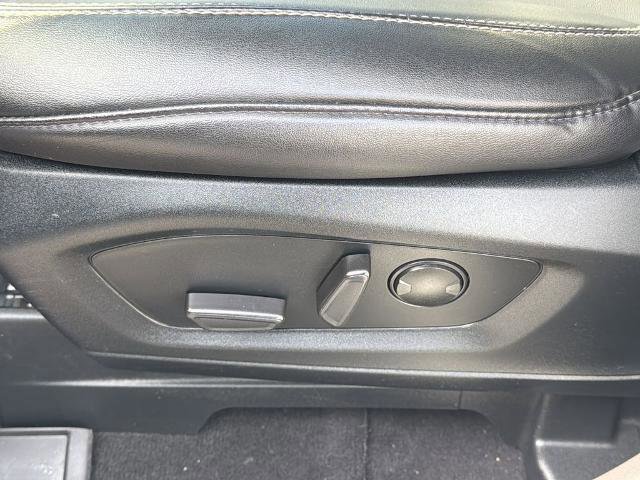 Certified 2022 Ford Explorer XLT w/ Equipment Group 202A image 22