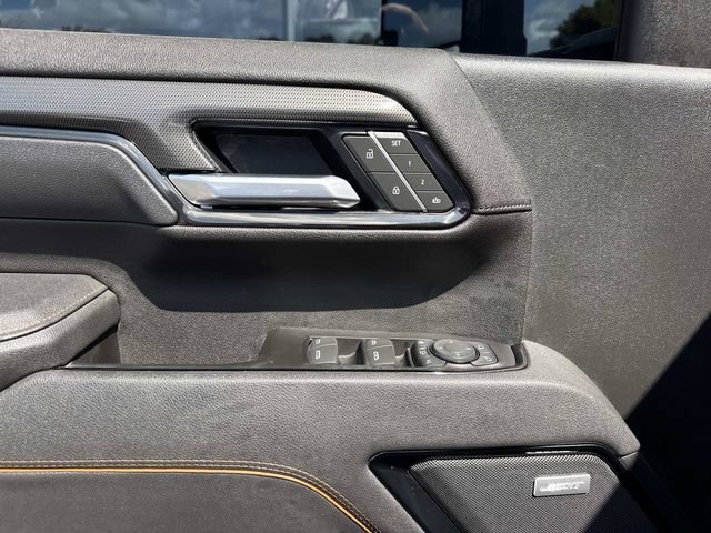 Used 2025 GMC Sierra 2500 AT4 w/ AT4 Premium Plus Package AWD/4WD image 19