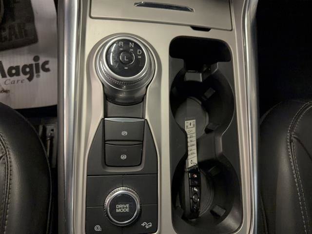 Certified 2022 Ford Explorer XLT w/ Equipment Group 202A image 14