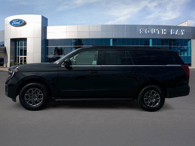 Certified 2025 Ford Expedition Max Active RWD image 2
