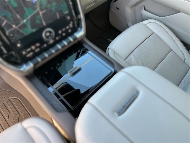Used 2025 GMC Yukon Denali image 22