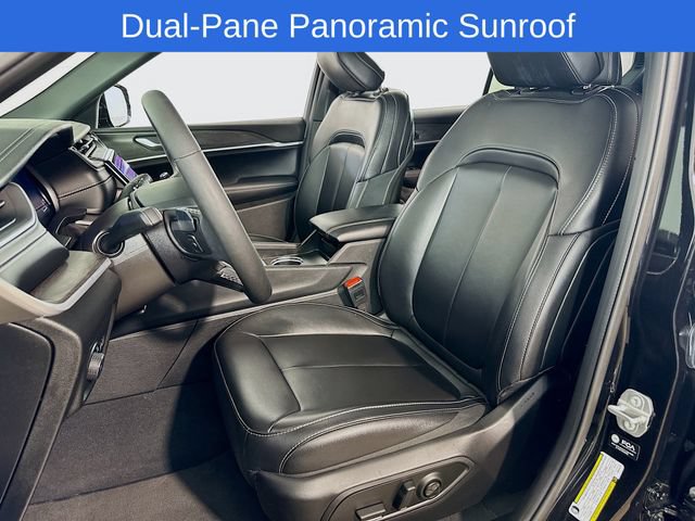 Used 2025 Jeep Grand Cherokee L Limited AWD/4WD image 27