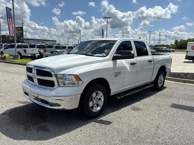 Used 2023 RAM 1500 Classic SLT w/ Trailer & Traction Group RWD image 3