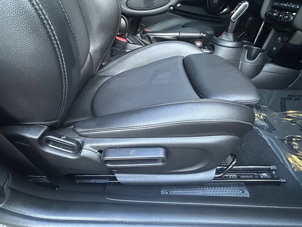 Used 2020 MINI Cooper S w/ Premium Package FWD image 27