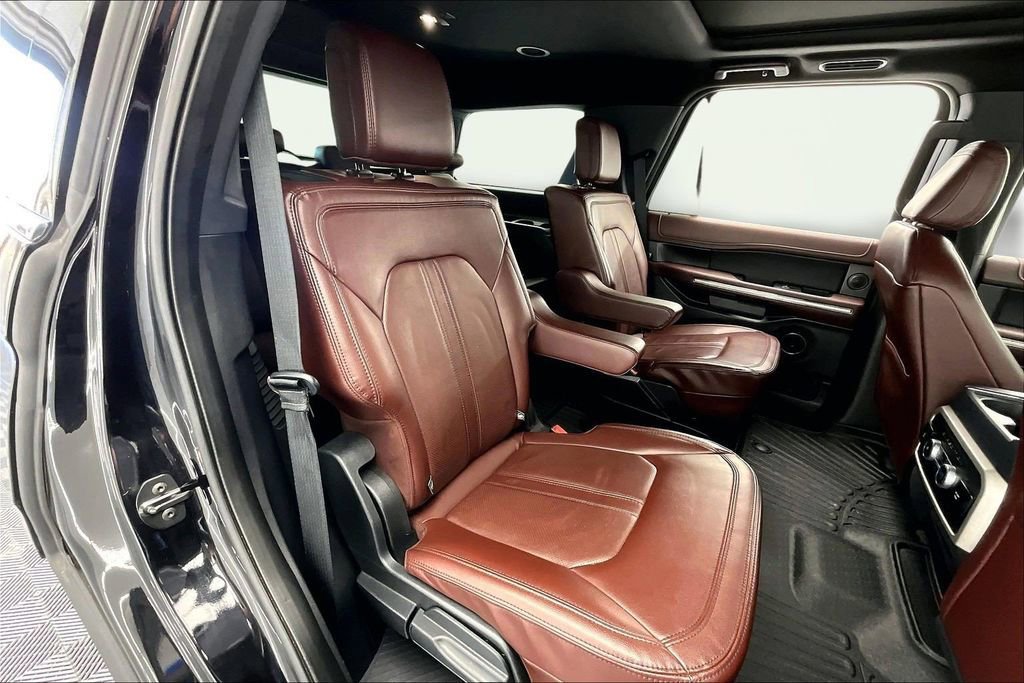 Certified 2022 Ford Expedition Limited image 27