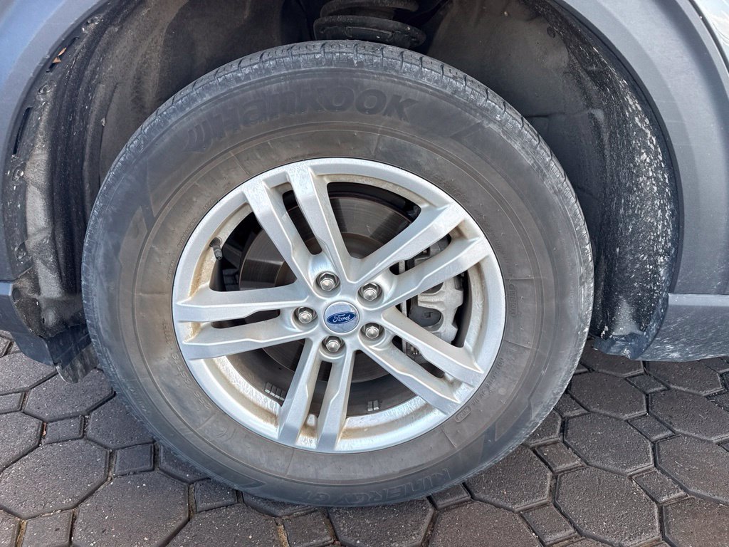 Certified 2023 Ford Explorer XLT AWD/4WD image 12
