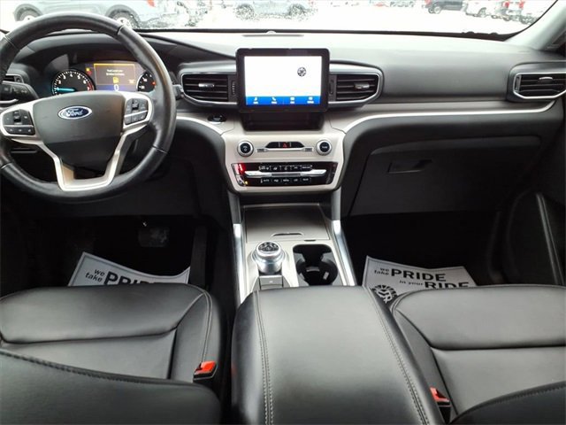 Certified 2023 Ford Explorer XLT w/ Equipment Group 202A image 12