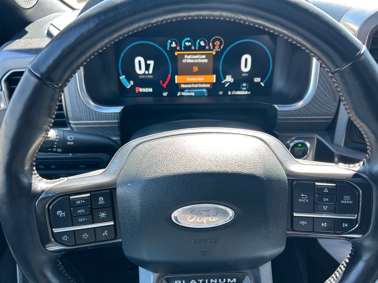 Certified 2023 Ford F150 Platinum w/ Equipment Group 701A High image 25