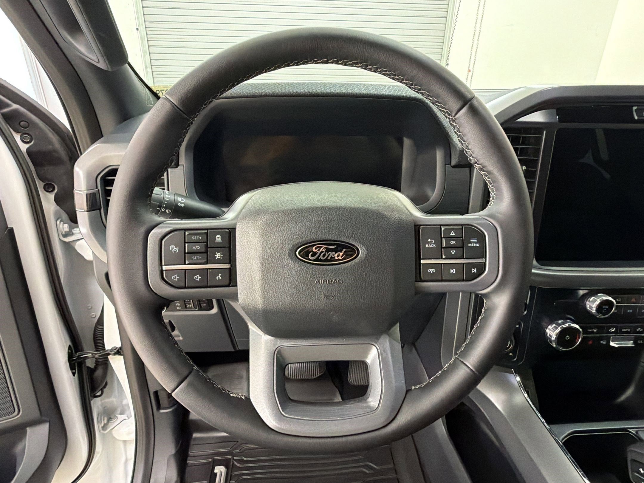 Certified 2025 Ford F150 XLT w/ Equipment Group 302A MID AWD/4WD image 15