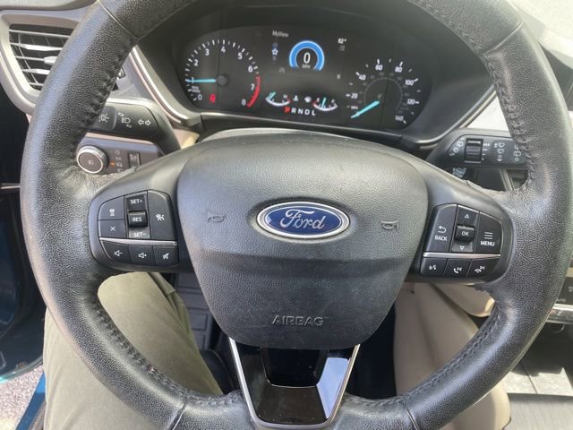 Certified 2020 Ford Escape SEL FWD image 9