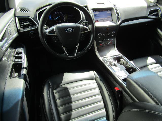 Certified 2019 Ford Edge SEL w/ Equipment Group 201A AWD/4WD image 2