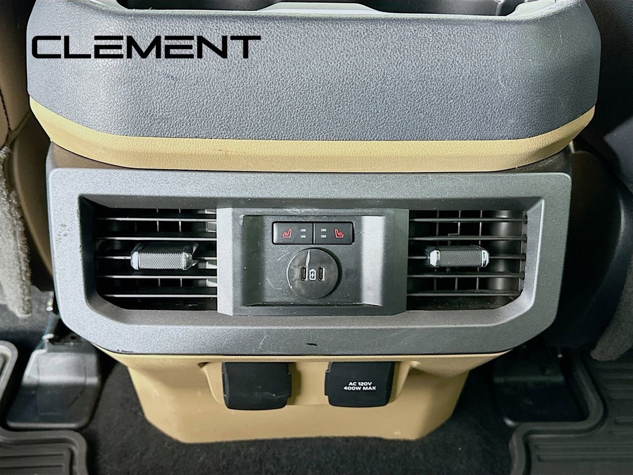 Certified 2023 Ford F250 Lariat w/ Black Appearance Package image 33