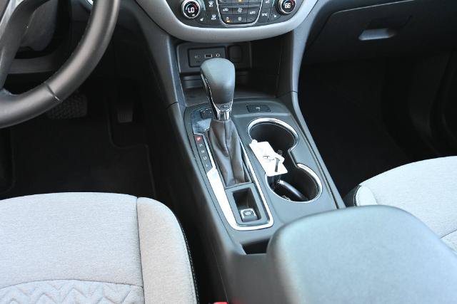 Used 2023 Chevrolet Equinox LT w/ Driver Convenience Package AWD/4WD image 29