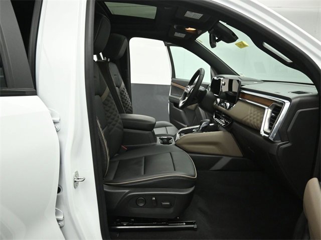 Used 2023 GMC Canyon Denali image 47