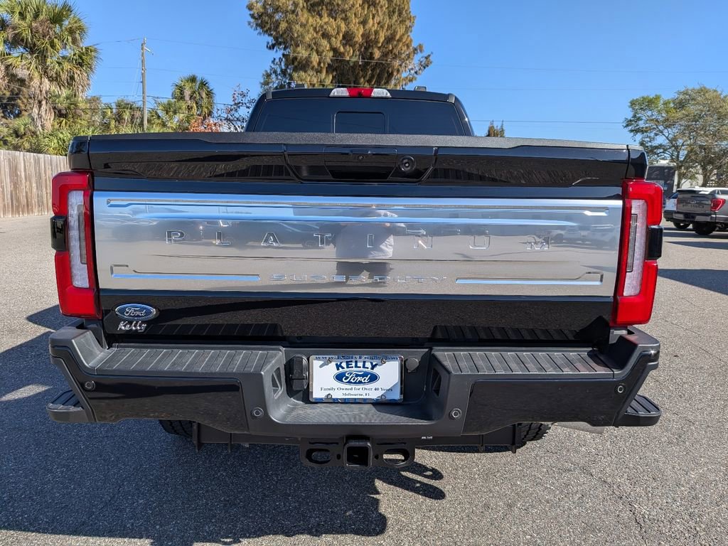 Certified 2025 Ford F250 Platinum w/ Platinum Plus Package image 5