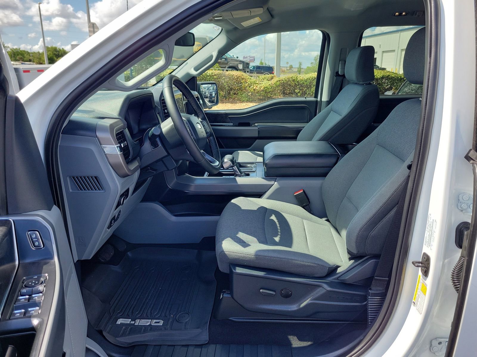 Certified 2025 Ford F150 Lightning XLT AWD/4WD image 17