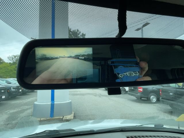 Used 2022 Chevrolet Express 2500 w/ Driver Convenience Package RWD image 23