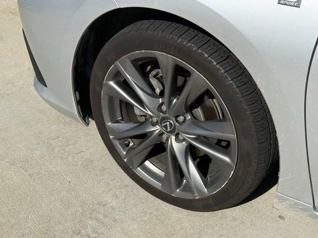 Used 2019 Lexus ES 350 F Sport w/ Accessory Package 2 FWD image 4