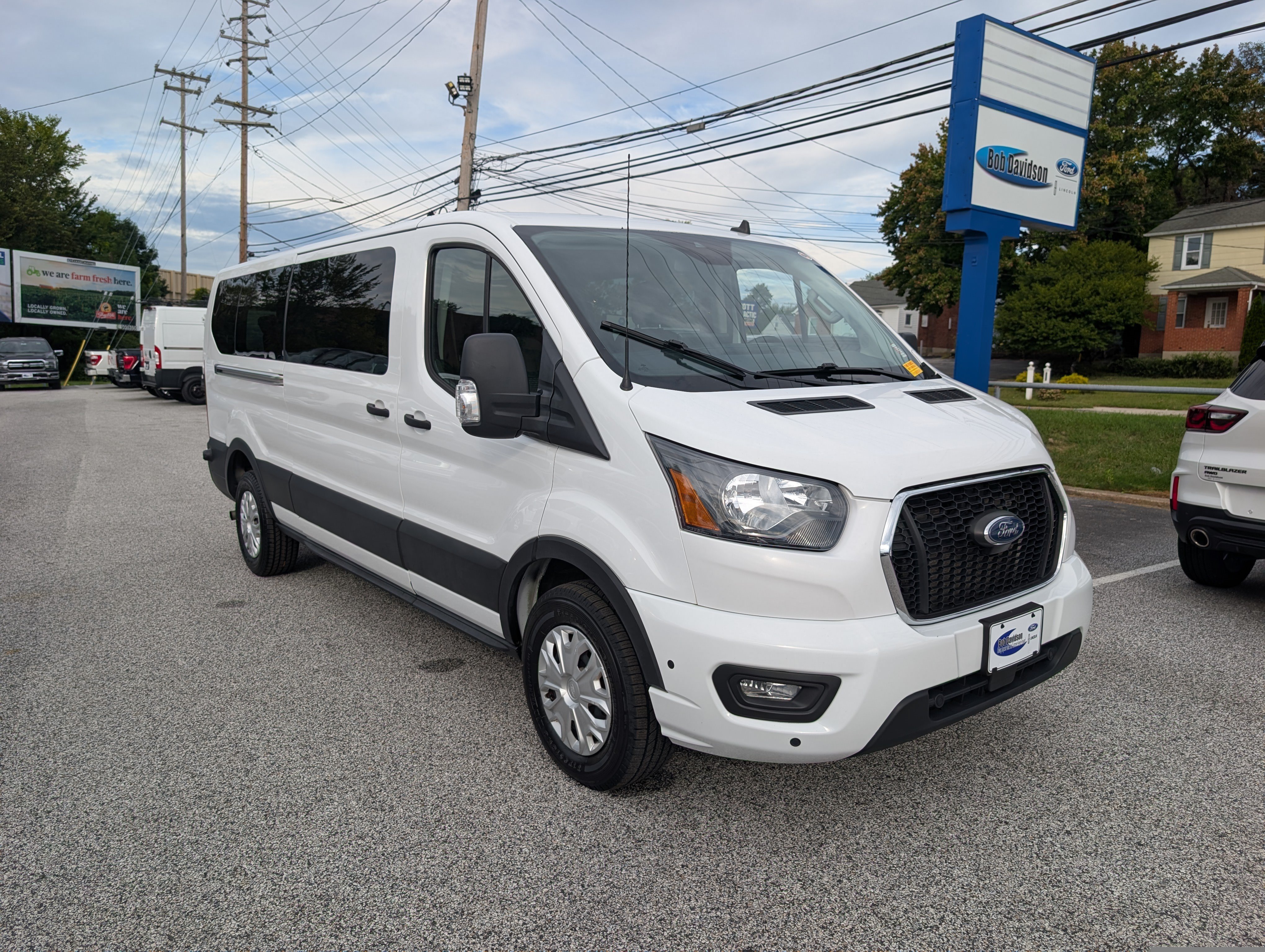 Certified 2024 Ford Transit 350 XLT RWD image 9