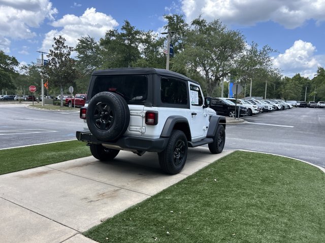 Used 2025 Jeep Wrangler Sport AWD/4WD image 7