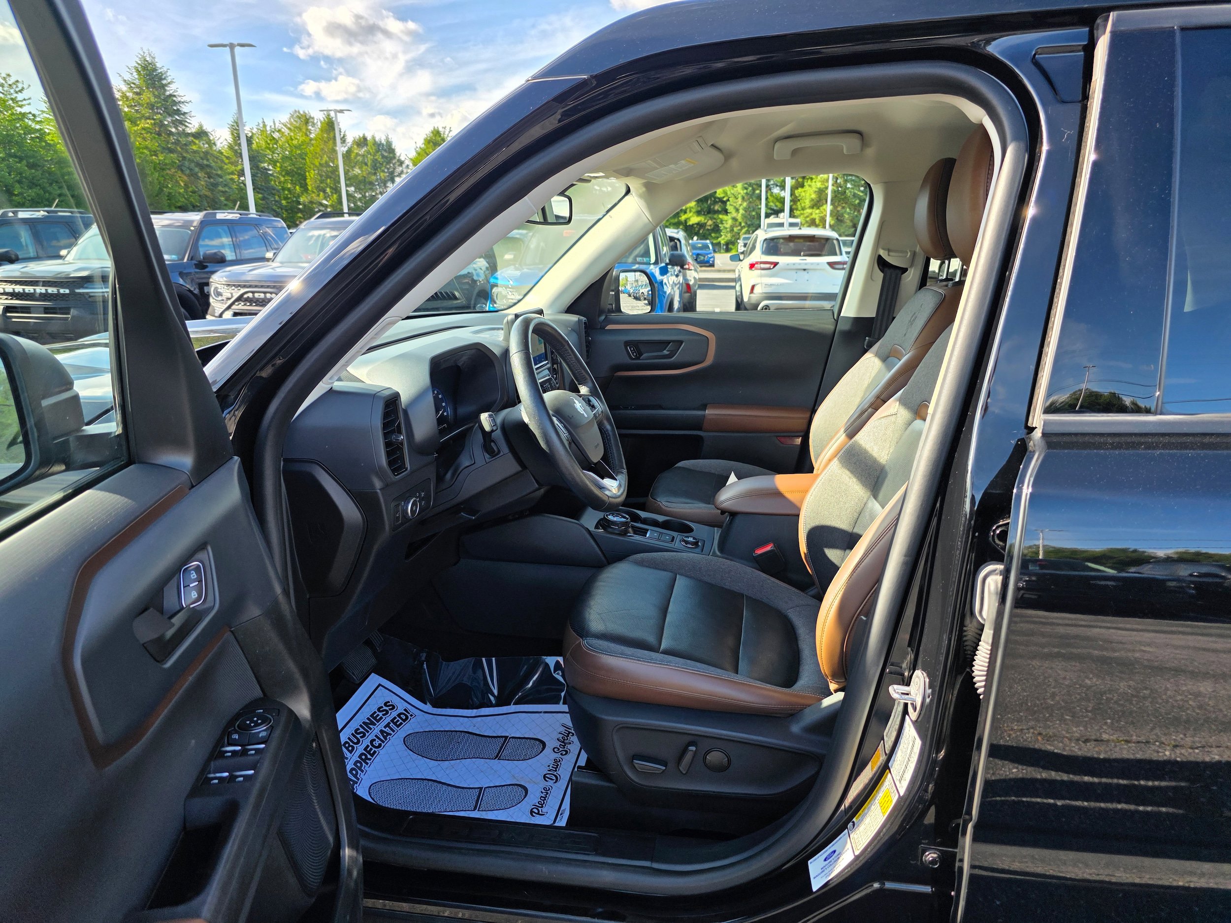 Certified 2021 Ford Bronco Sport Outer Banks AWD/4WD image 21