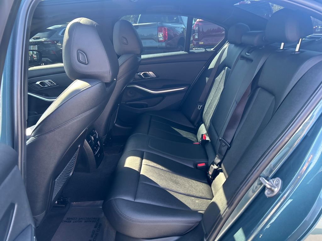 Used 2021 BMW 330i Sedan w/ Convenience Package RWD image 10