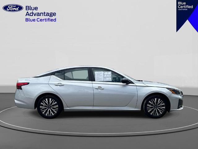 Used 2024 Nissan Altima 2.5 SV FWD image 4