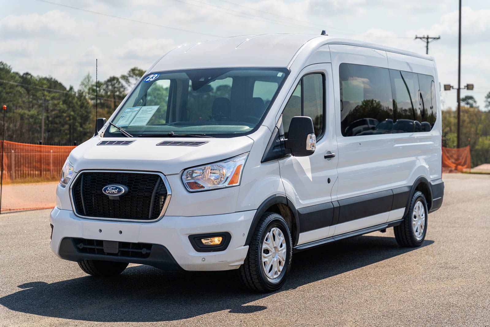 Certified 2021 Ford Transit 350 XLT RWD image 3